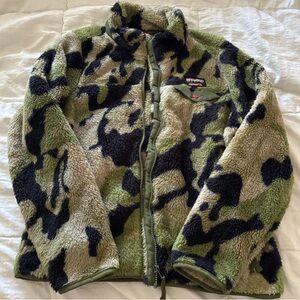Camo Sherpa Jacket 🤎